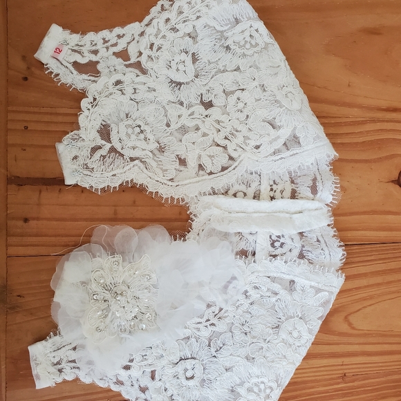 Mori Lee Wedding Gown - Picture 5 of 8